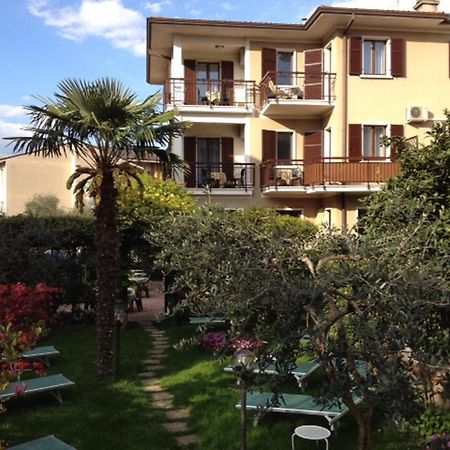 Hotel Erika مالتشيزينيه المظهر الخارجي الصورة